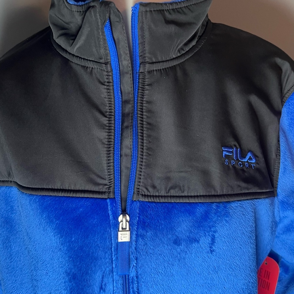 Fila full zip jacket - Size XL - Brand new with tags - Picture 2 of 13